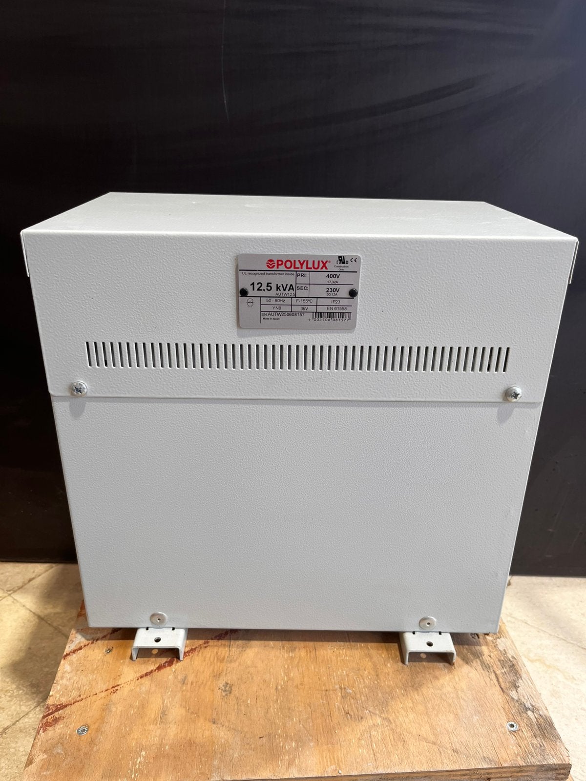 Transfo 12,5kVA, Bricolage & Construction, Enlèvement, Comme neuf