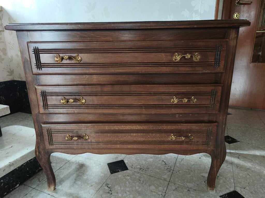Petite commode vintage à relooker - Idéal upcycling, Maison & Meubles, Armoires | Commodes, Utilisé, Moins de 100 cm, 50 à 100 cm
