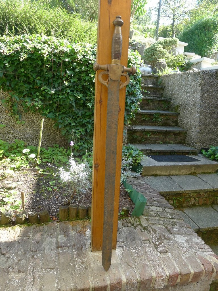 SABRE MEDIEVAL, Enlèvement