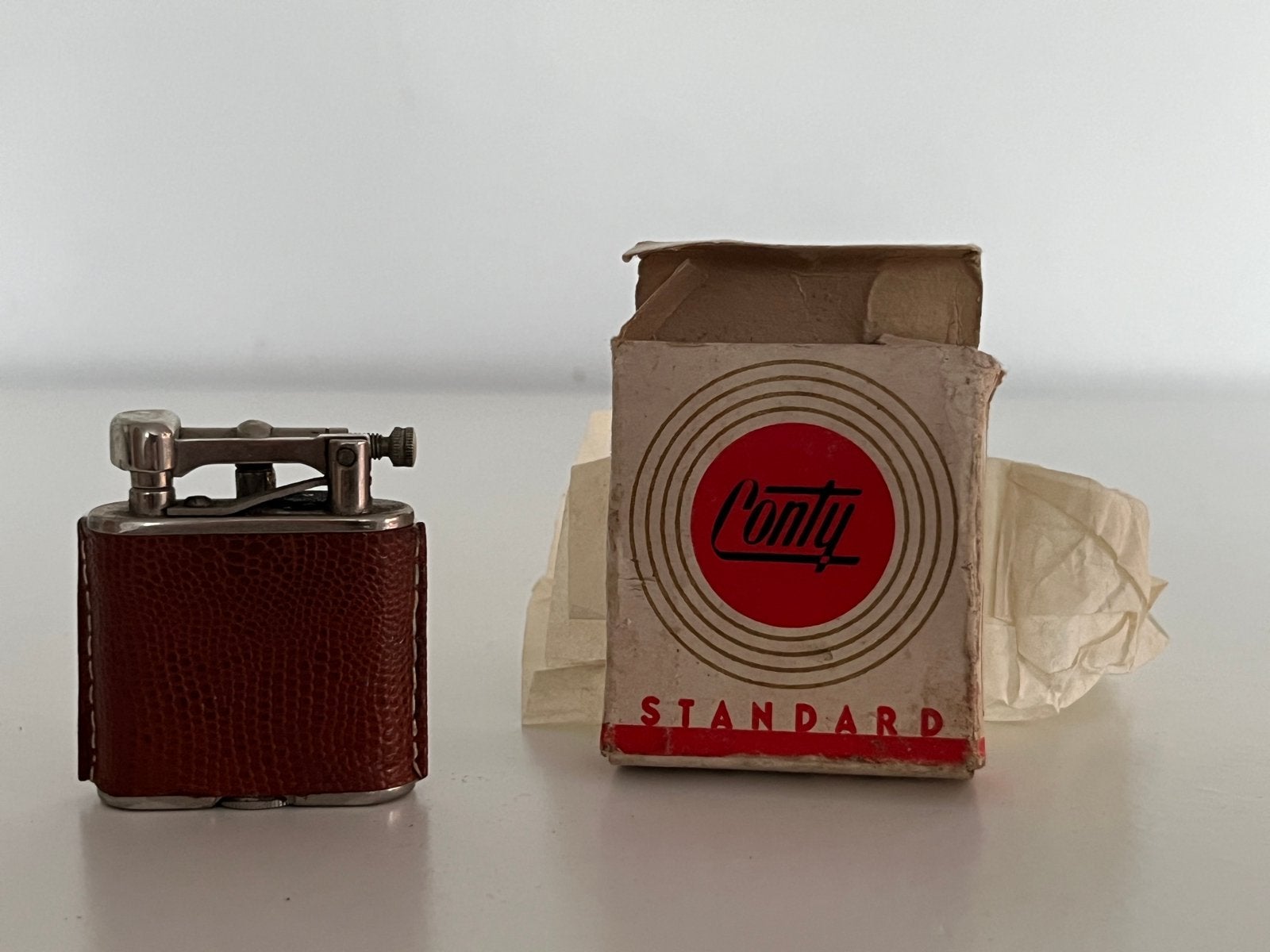 Briquet esssence vintage 1940 Conti Belge, Enlèvement ou Envoi, Comme neuf, Briquet