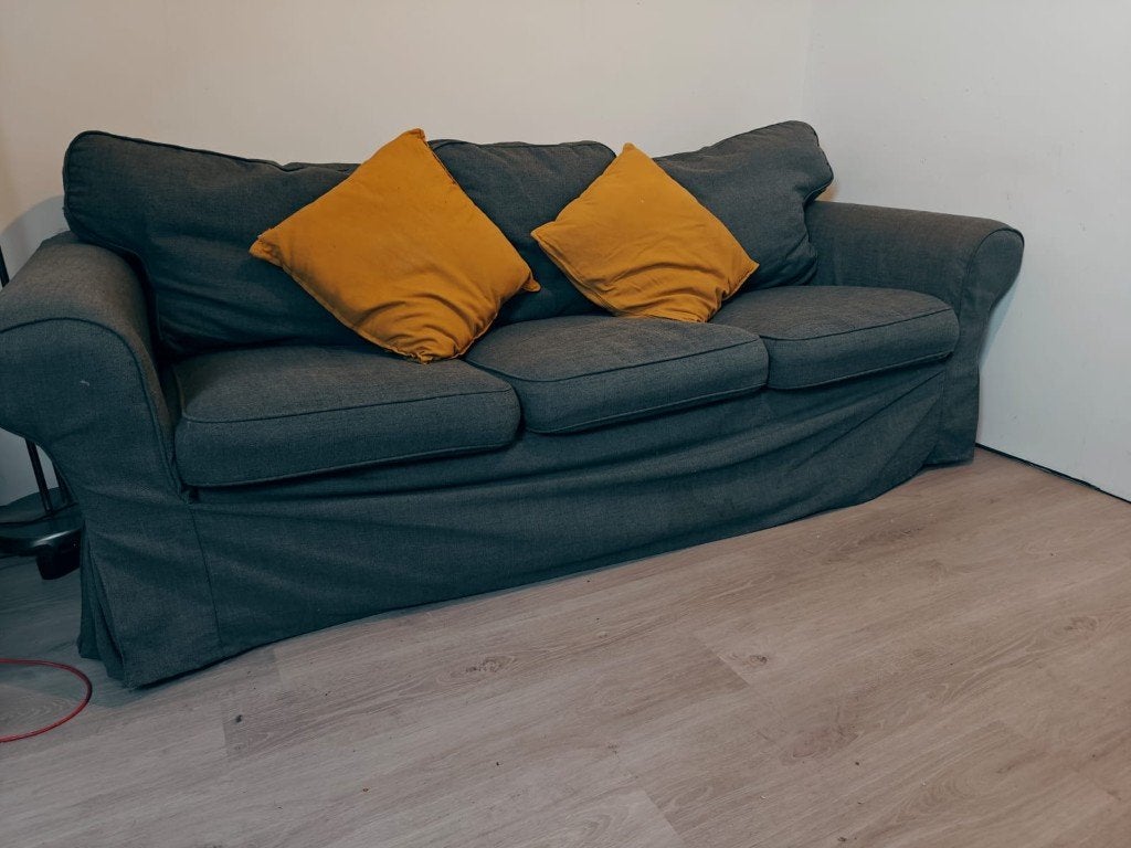 IKEA 3-zit zetel met recente hoes – nette staat, 200 à 250 cm, Banc droit, Enlèvement, Utilisé