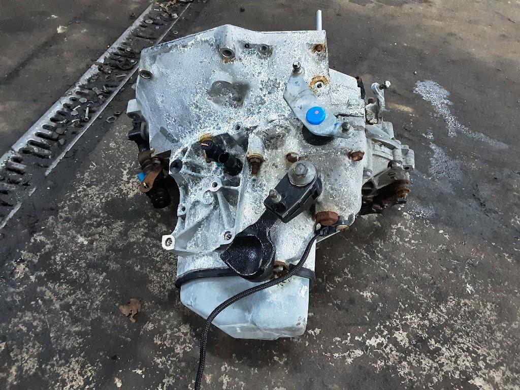 VERSNELLINGSBAK SCHAKEL Citroën C3 (SX / SW) (20A704), Auto-onderdelen, Gebruikt, Citroën, Mevr. I. Hauben, Rue de l'Espoir 34 34
4030  GRIVEGNÉE, BE