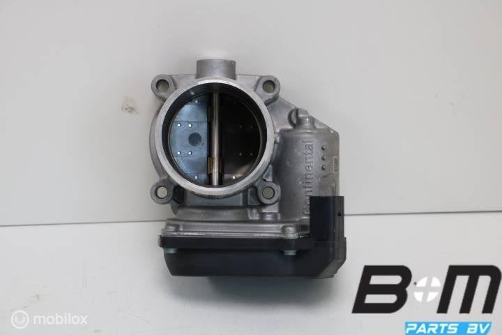 Gasklephuis Audi TT 8S 2.0 TFSI CHH 06F133062T, Utilisé
