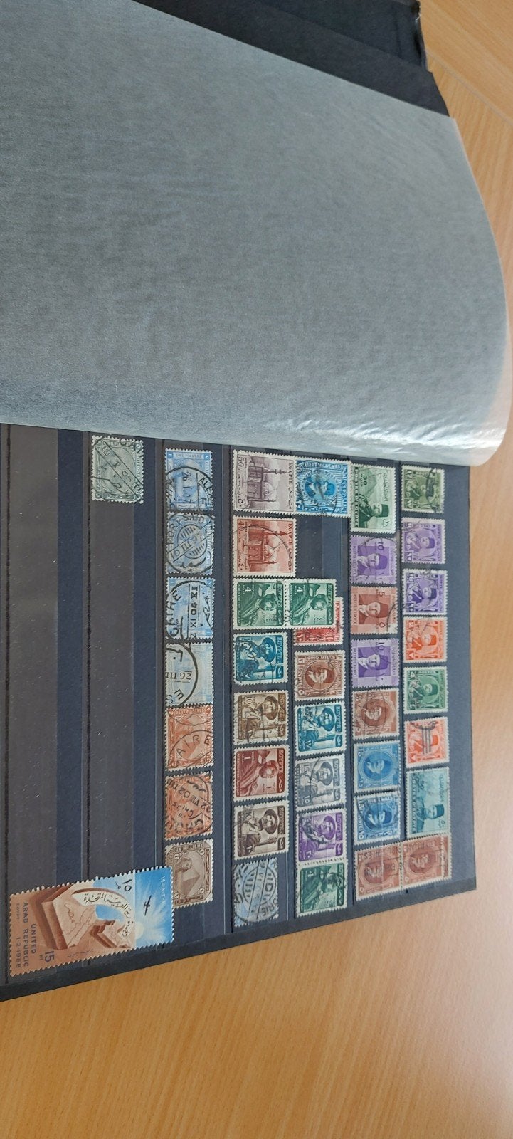 album 900 postzegels Afrika postfris + gestempeld allerlei, Timbres & Monnaies, Timbres | Albums complets & Collections, Enlèvement ou Envoi