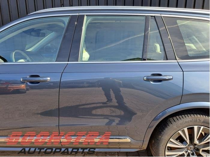 Portier 4Deurs links-achter van een Volvo XC90 (XC90 16-) (7, Gebruikt, -, Deur, -
