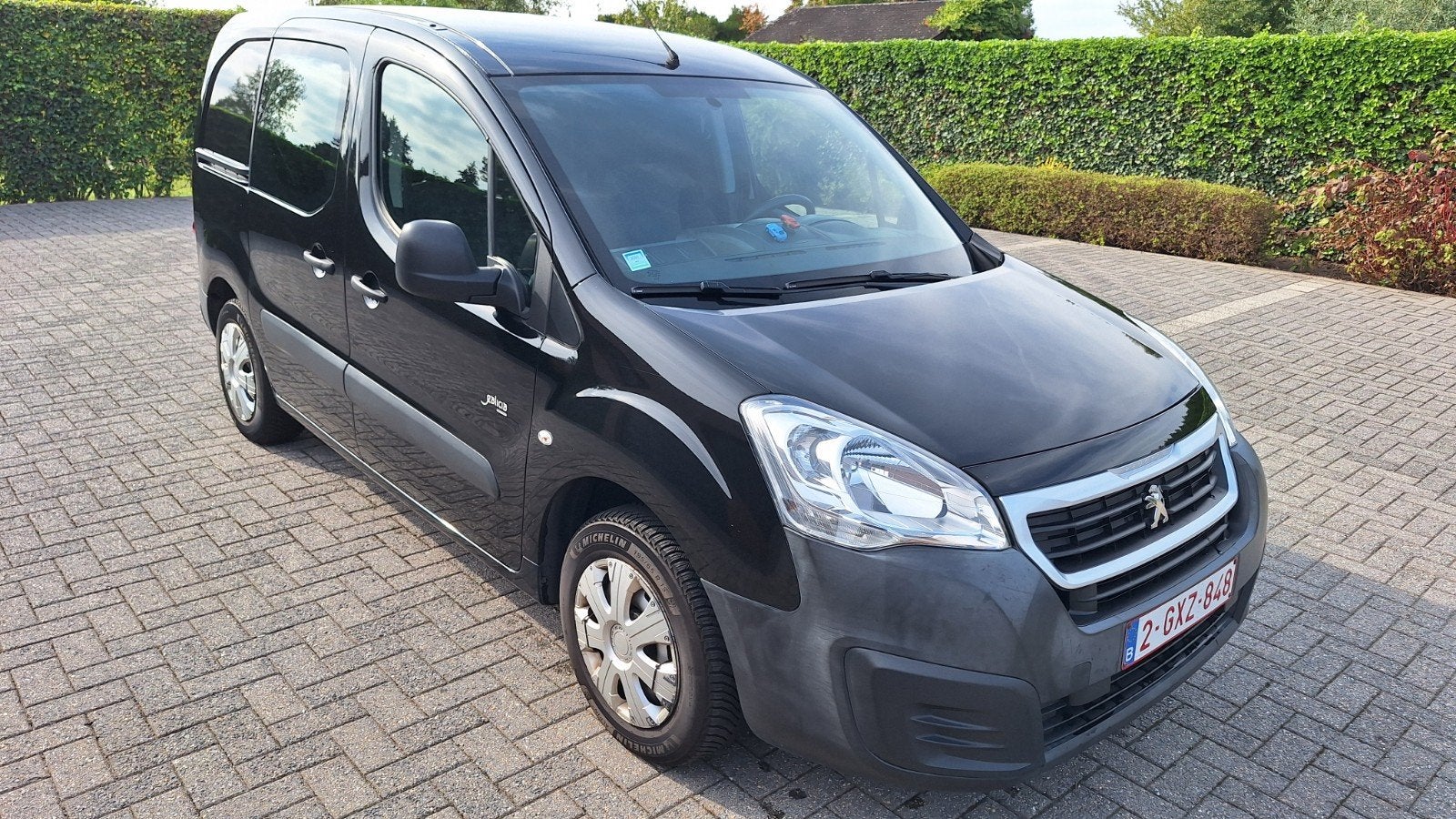 Peugeot Partner 1.6 bleu HDI, Auto's, Voorwielaandrijving, Stof, Euro 6, Zwart