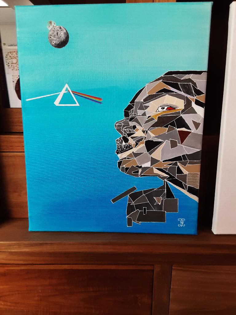 Abstract werk ; Dark Side Of The Moon (Apr 2026)., Ophalen