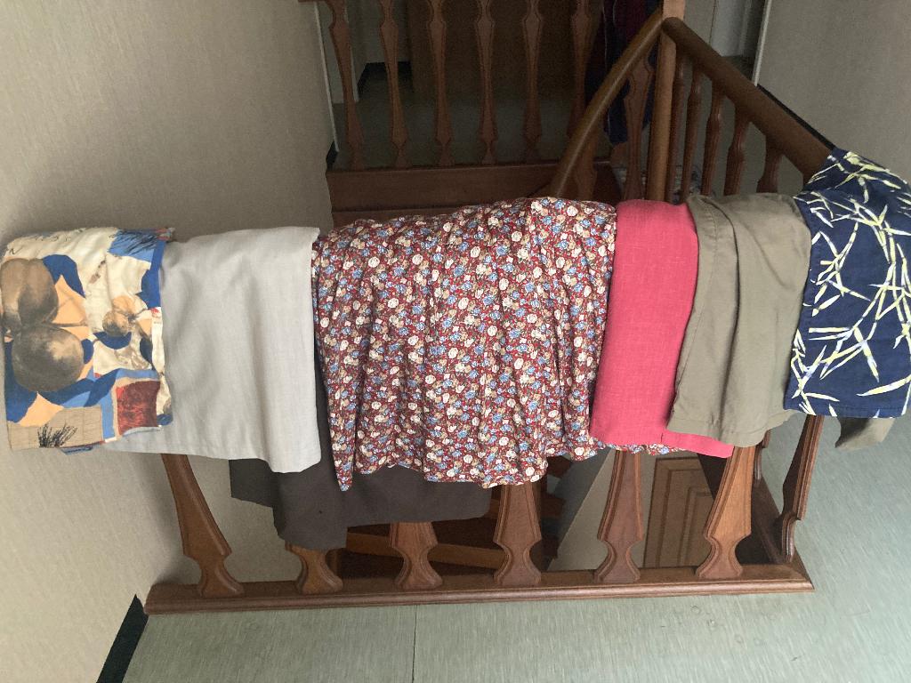 Petit prix pour les vêtements pour femmes, Enlèvement, Taille 42/44 (L)