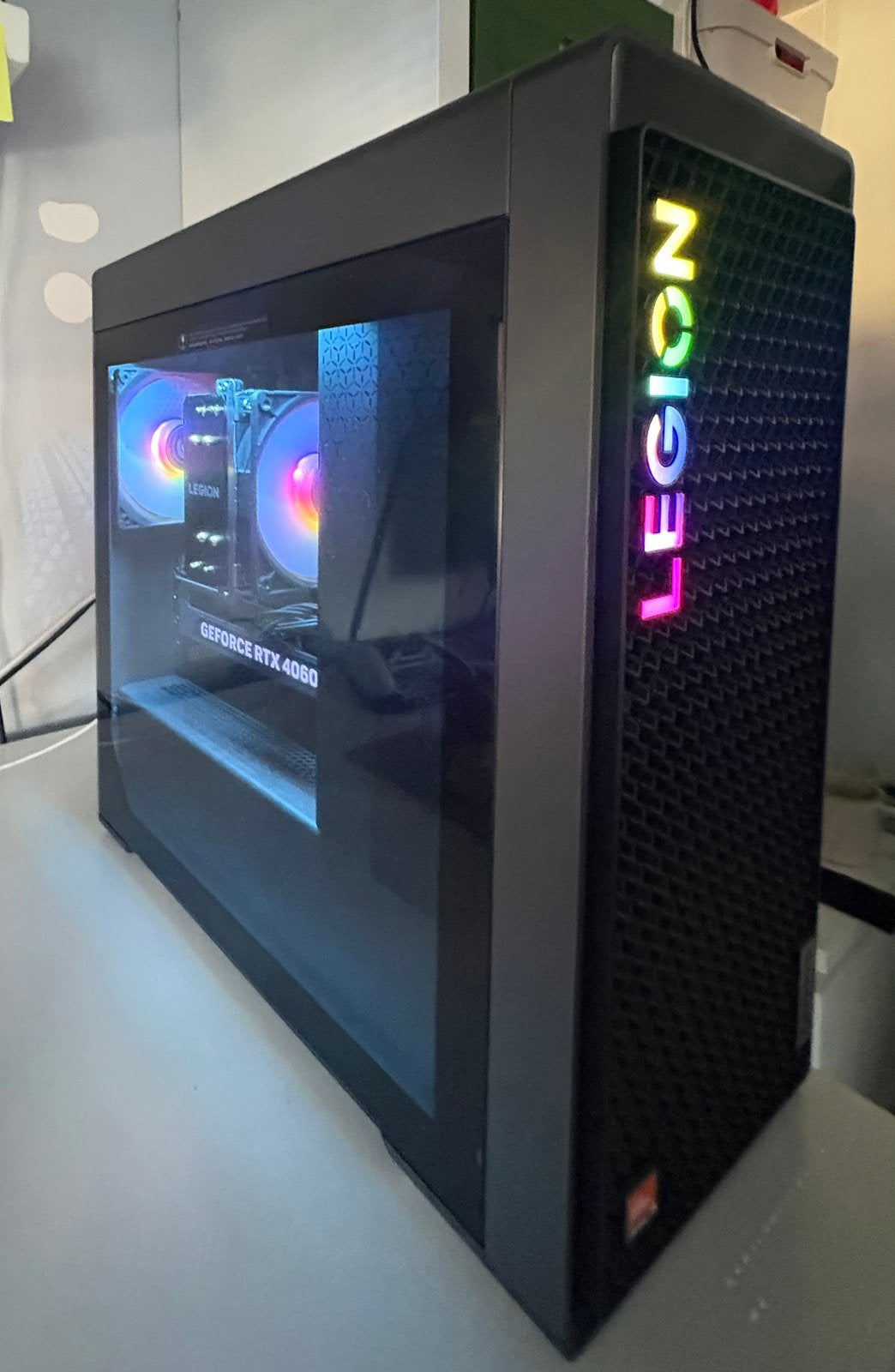 Setup Gaming Lenovo Legion complet – RTX 4060 Ti / Ryzen 7, Computers en Software, Desktop Pc's, Ophalen, Zo goed als nieuw, Gaming
