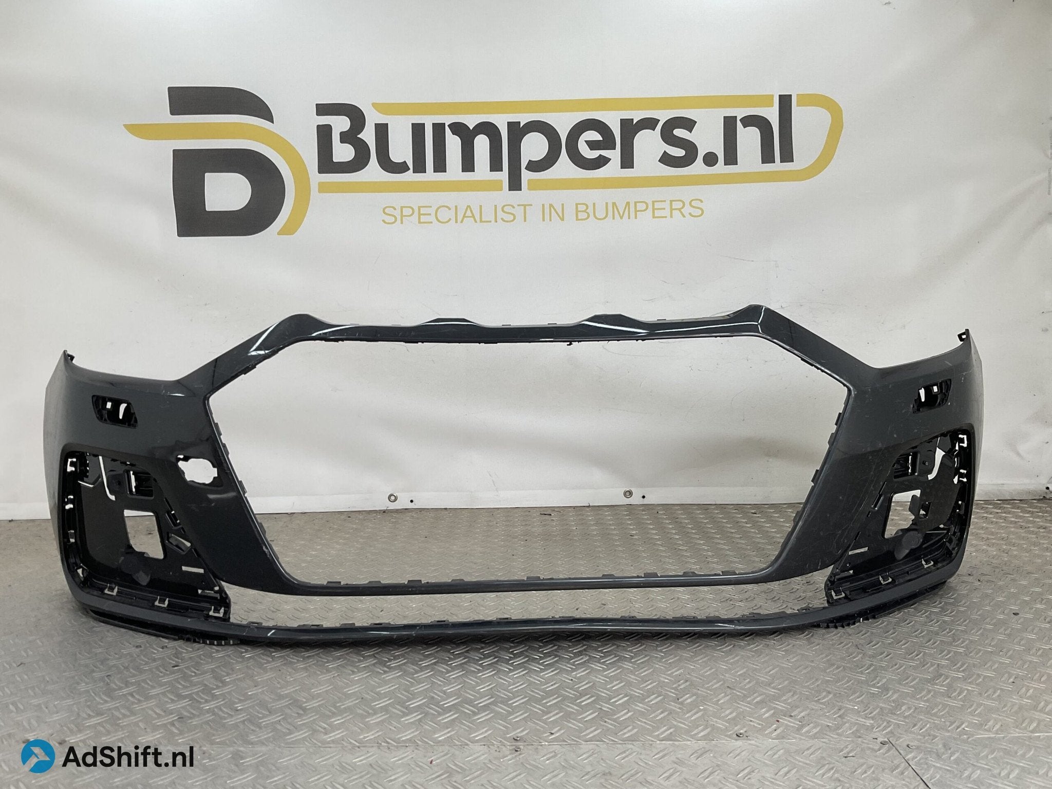 Bumper Audi A1 82A 19-23 kls 82A807437A Voorbumper H2-23122, Auto-onderdelen, Bumper