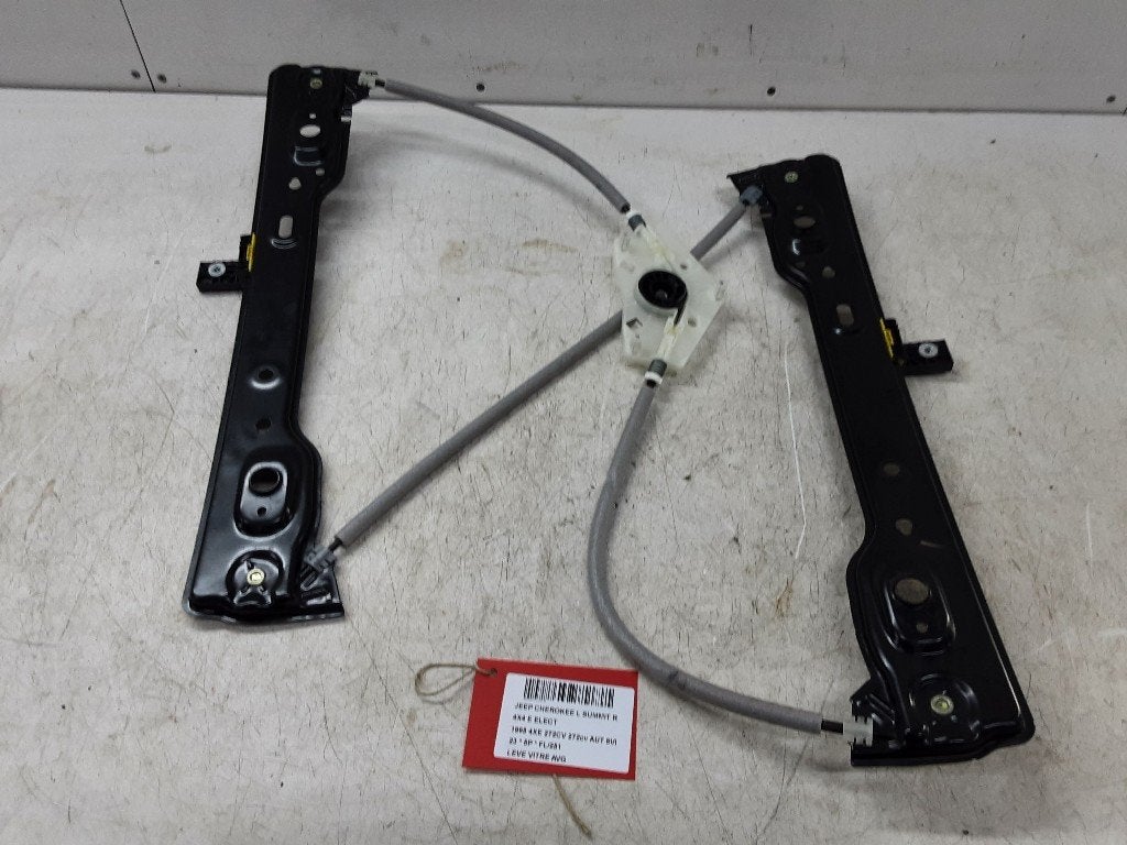 VITRE MECANISME AVANT GAUCHE Jeep Grand Cherokee L (WL), Jeep, Mevr. I. Hauben, Utilisé, Rue de l'Espoir 34 34
4030  GRIVEGNÉE, BE