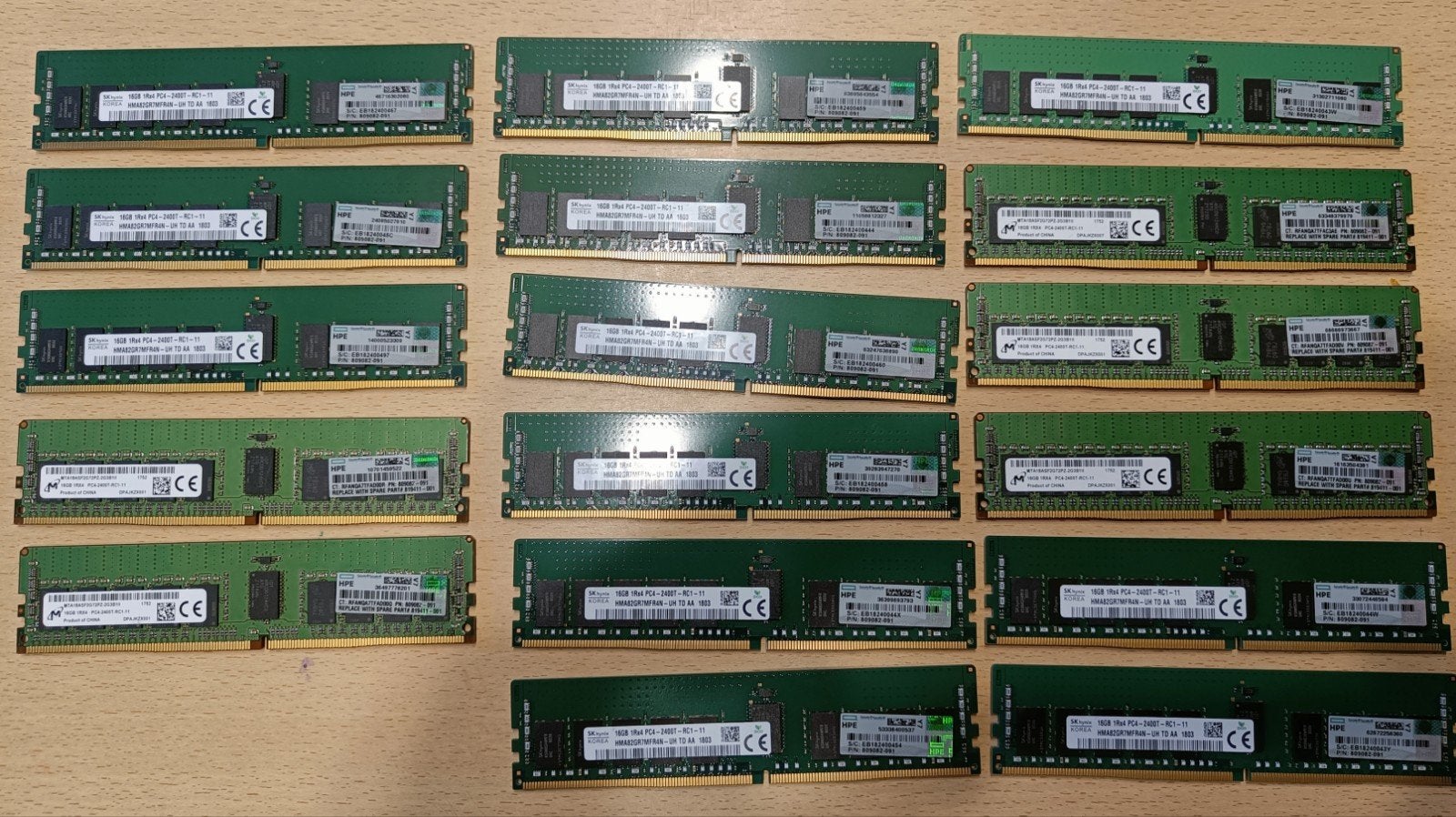 SK Hynix 17 x 16gb DDR4 2400mhz ecc, Computers en Software, RAM geheugen, Ophalen, Server, DDR4, Zo goed als nieuw