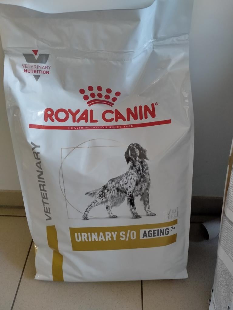 Honden voer Urinary., Dieren en Toebehoren, Dierenvoeding, Ophalen