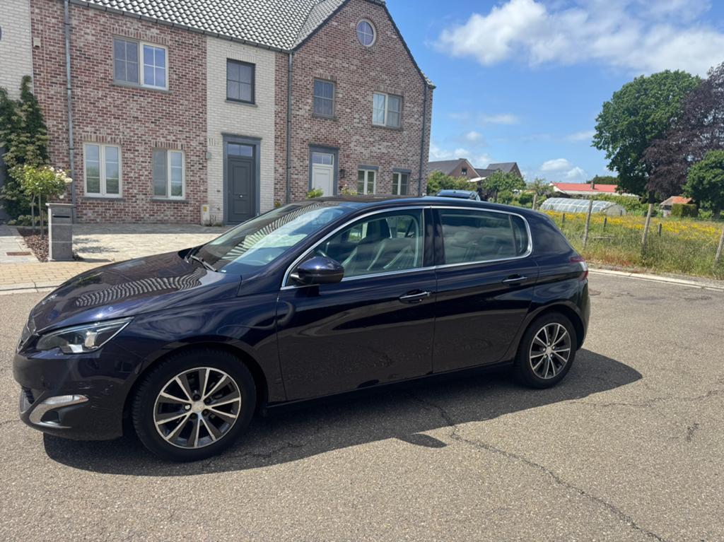 Peugeot 308 1.2 essence, Autos, Peugeot, Achat, Euro 6, Boîte manuelle, Entretenue par le concessionnaire