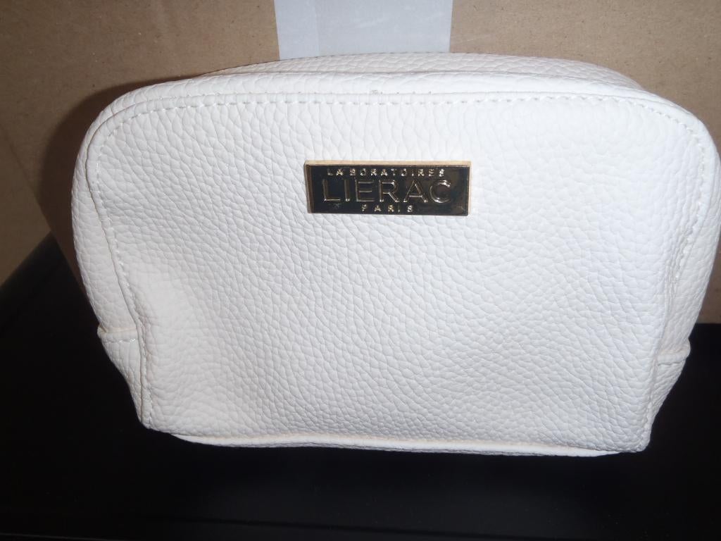 Witte hoes Lierac, Handtassen en Accessoires, Toilettassen, Ophalen of Verzenden, Nieuw, Wit, Dame