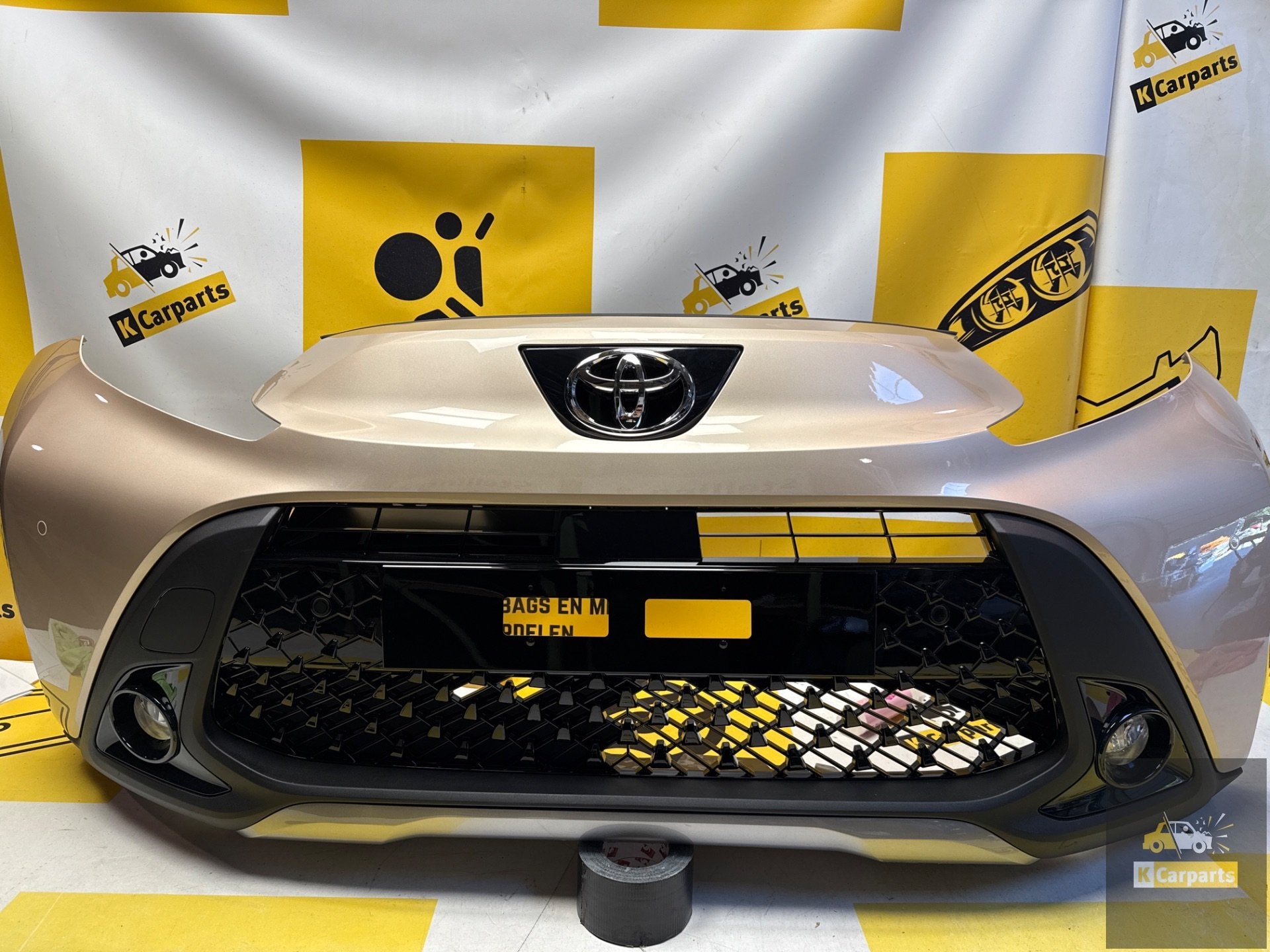 Toyota Aygo X Voorbumper origineel compleet 52119-OH19, Info@fabrikant.eu, Toyota, Bumper, Fabrikant BV