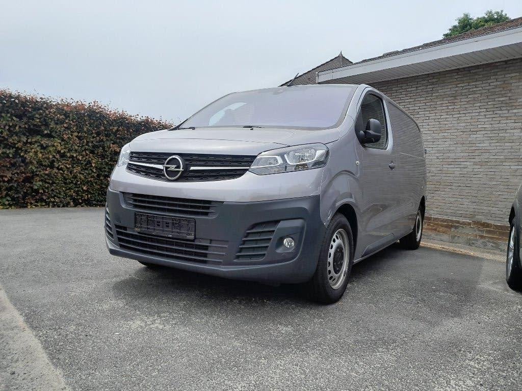 Opel Vivaro "automaat" 2.0L diesel 144pk bj23, Argent ou Gris, Achat, Euro 6, 3 places