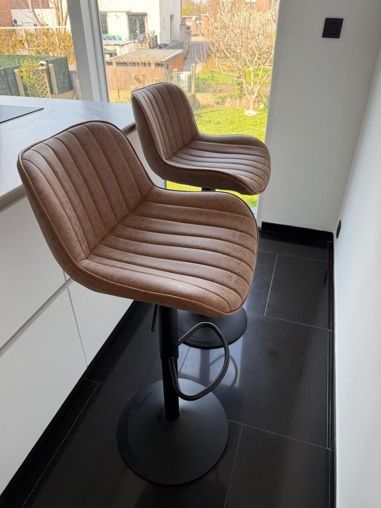 Chaises haute neuf cuisine bar ou autre…, Maison & Meubles, Enlèvement, Comme neuf