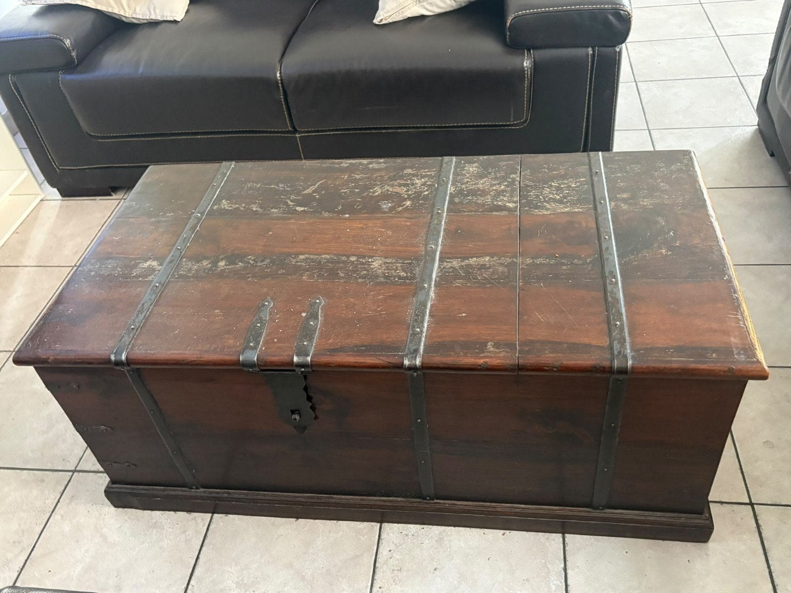 salontafel, Enlèvement