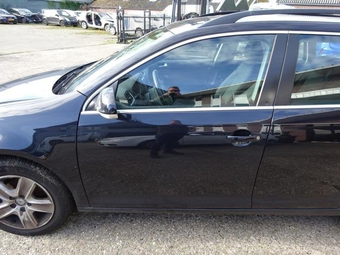 Portier 4Deurs links-voor van een Volkswagen Golf (LC9X), Gebruikt, -, -, Ophalen of Verzenden