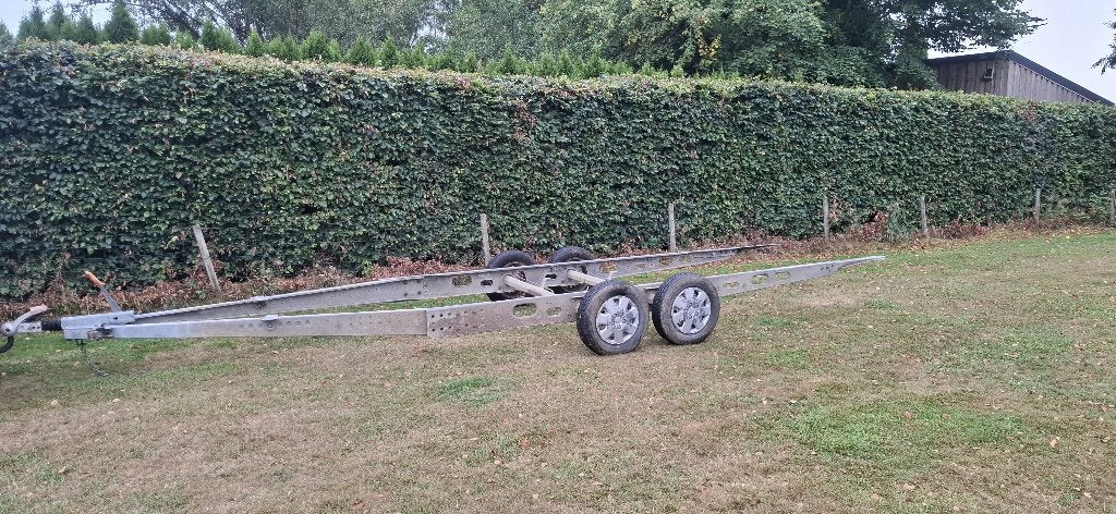 Remorque   chassis  de caravane, Enlèvement ou Envoi