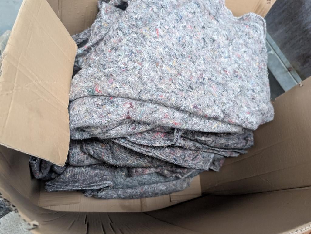 Nieuwe verhuis dekens, Ophalen