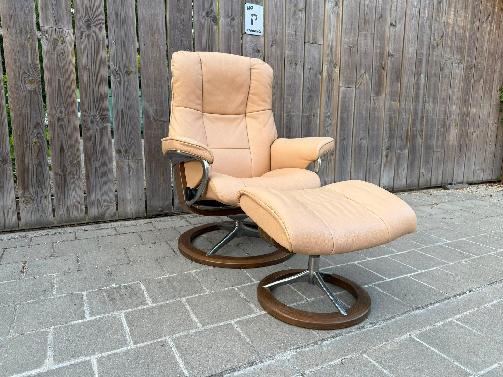 Stressless Mayfair met hocker, Ophalen of Verzenden, Zo goed als nieuw, Leer, Natuzzi himola durlet jori conform fsm lounge eames vitra