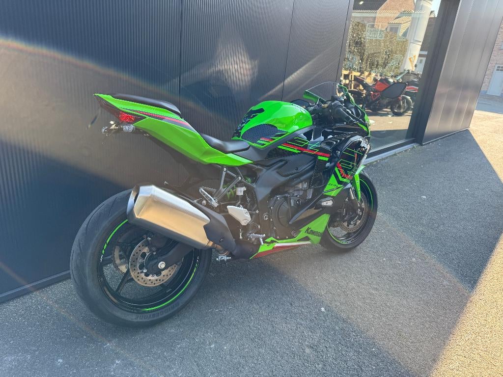 Kawasaki - Ninja ZX-4RR, Motoren, 2 cilinders, Motorrijbewijs A, Bedrijf, Sport