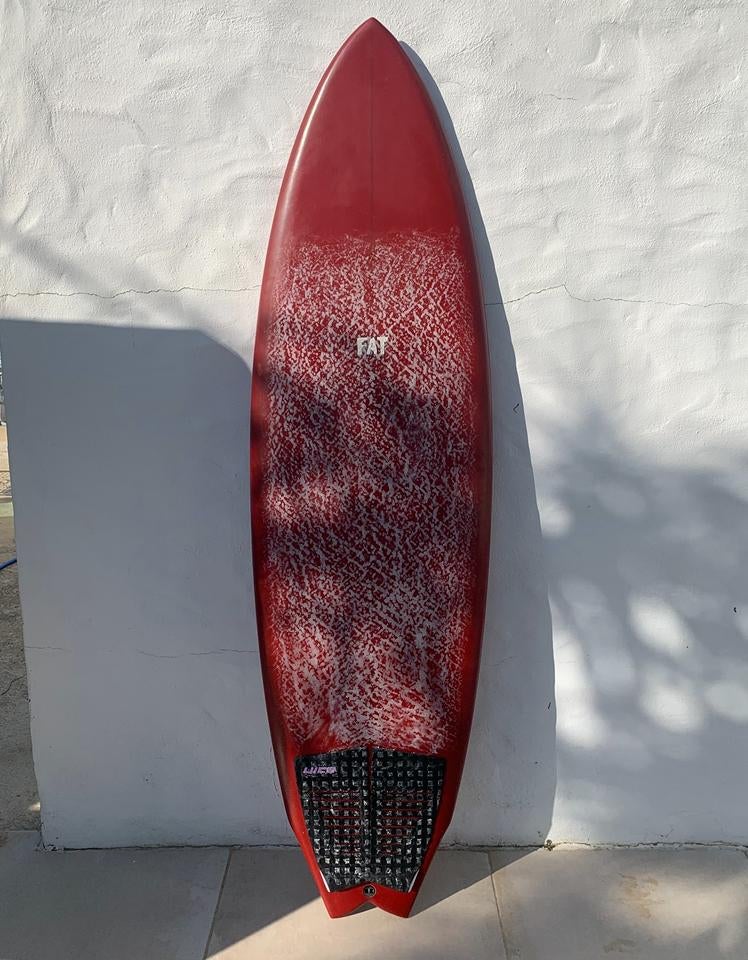 FAT Surfboard 5.11 Twin, Twinzer,..., Watersport en Boten, Ophalen, Zo goed als nieuw, Shortboard, Met vinnen