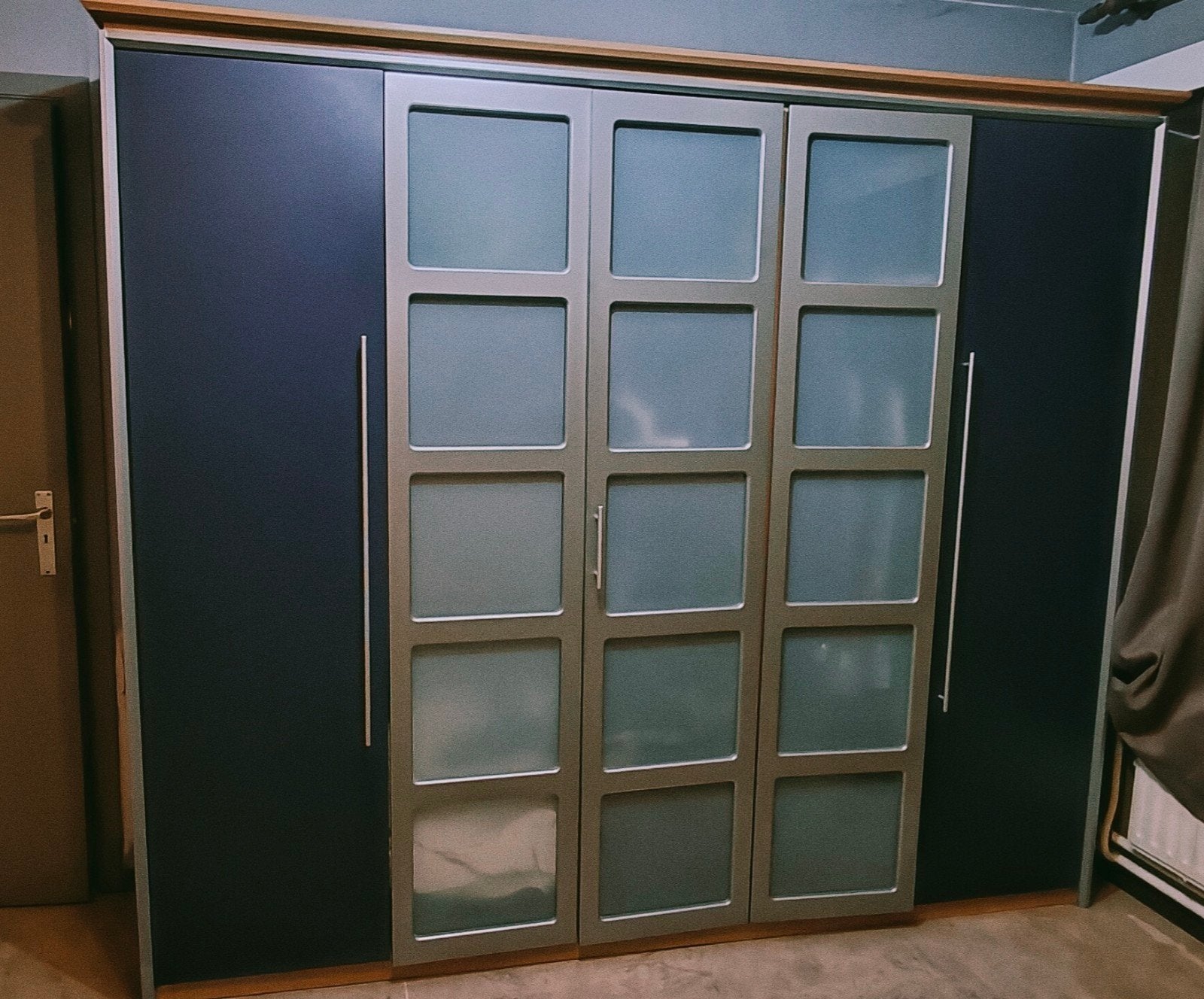 Kleerkast gratis, Huis en Inrichting, Ophalen, Gebruikt, 200 cm of meer, 200 cm of meer