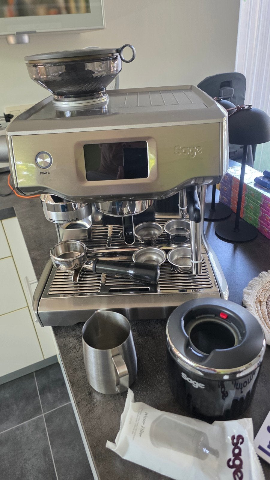 Sage Oracle Touch, Machine à espresso, Réservoir d'eau amovible, Café en grains, Enlèvement