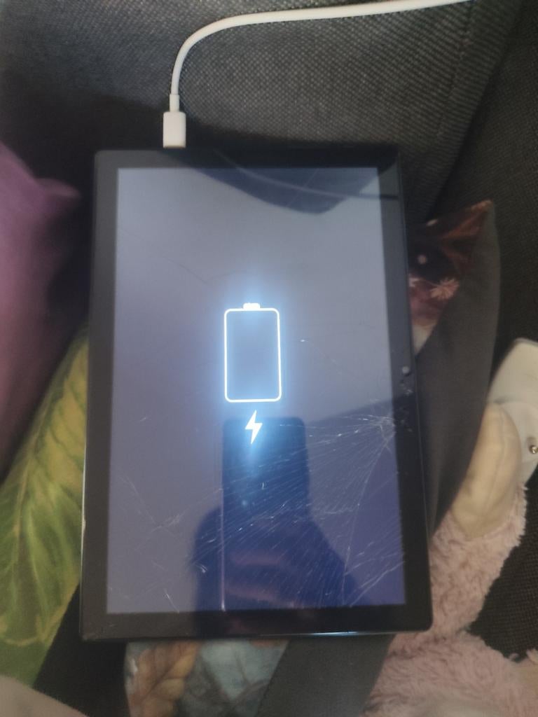 Tablet, Computers en Software, Android Tablets, Gebruikt, Swaytosh, 64 GB, Wi-Fi en Mobiel internet