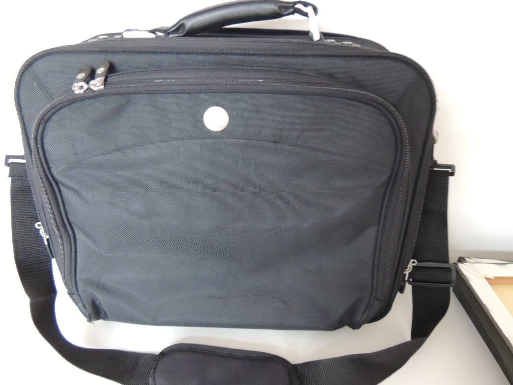 DELL laptoptas zwart, Ophalen, 17 inch of meer, Zo goed als nieuw, Schoudertas
