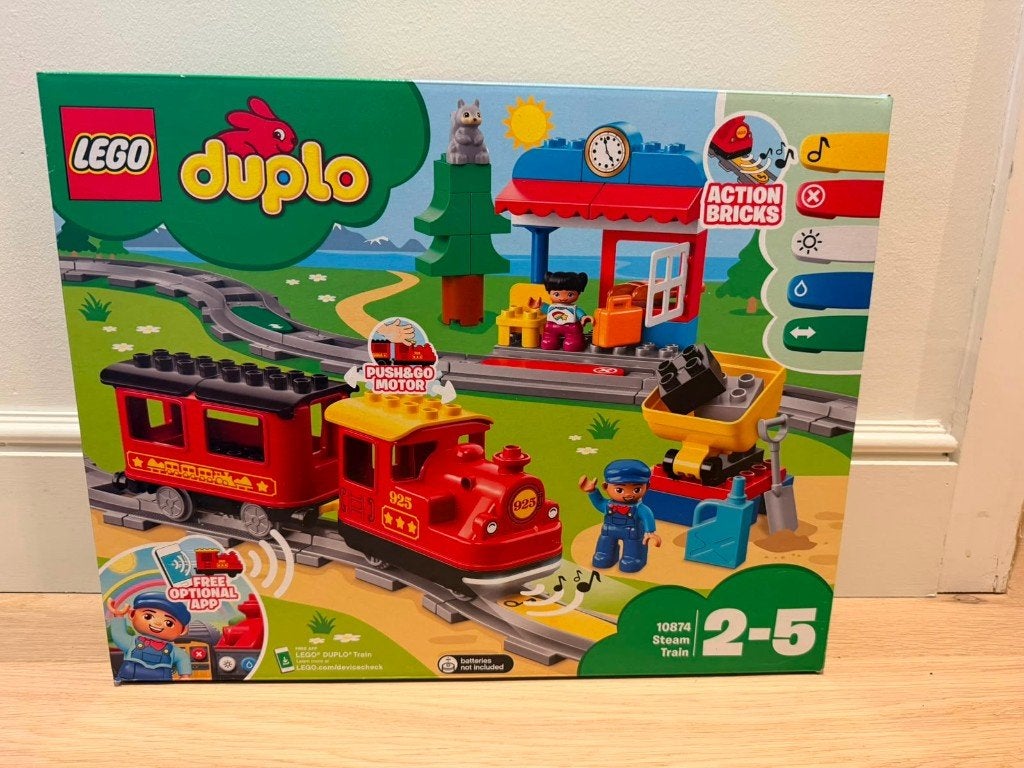 LEGO Duplo 10874 Steam Train - NIEUW, Neuf, Enlèvement ou Envoi, Ensemble complet, Pièces supplémentaires incluses