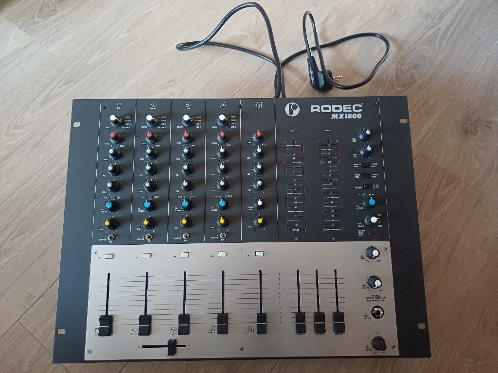 Rodec MX1800, Enlèvement, Neuf, Moins de 5 canaux, Entrée micro