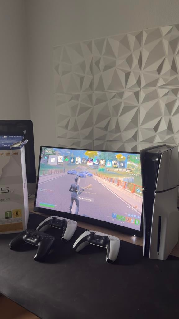 PlayStation 5 Slim +MSI Curved 180hz monitor + 3 controllers, Enlèvement ou Envoi, Playstation 5