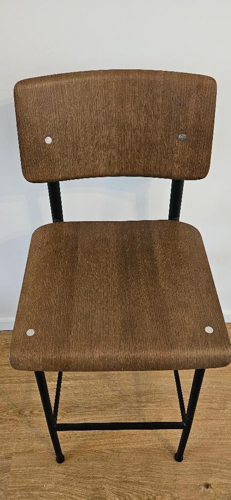 2x Muuto loft bar stool (barkruk), 90 cm ou plus, Avec repose-pieds, 2 tabourets, Comme neuf