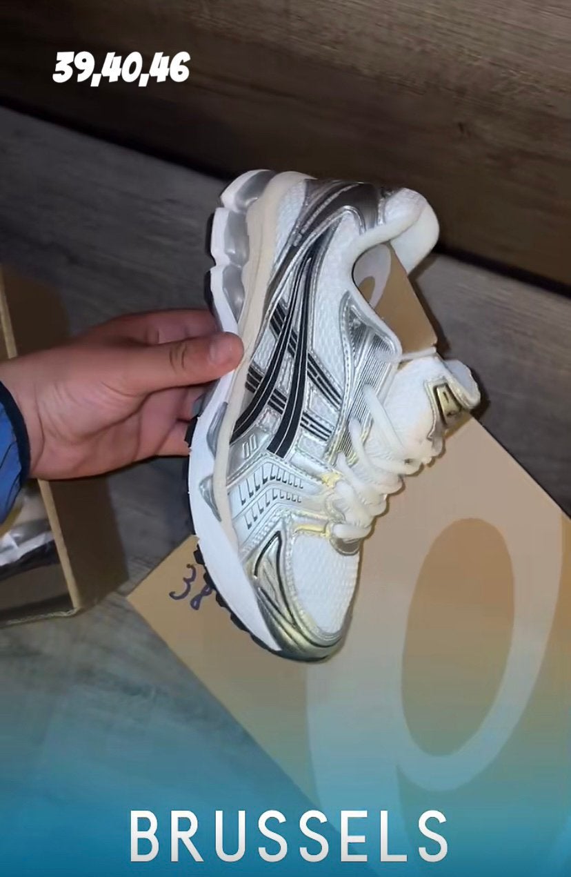Asics kayano 14, Kleding | Heren, Schoenen, Verzenden, Zo goed als nieuw, Wit, Sportschoenen