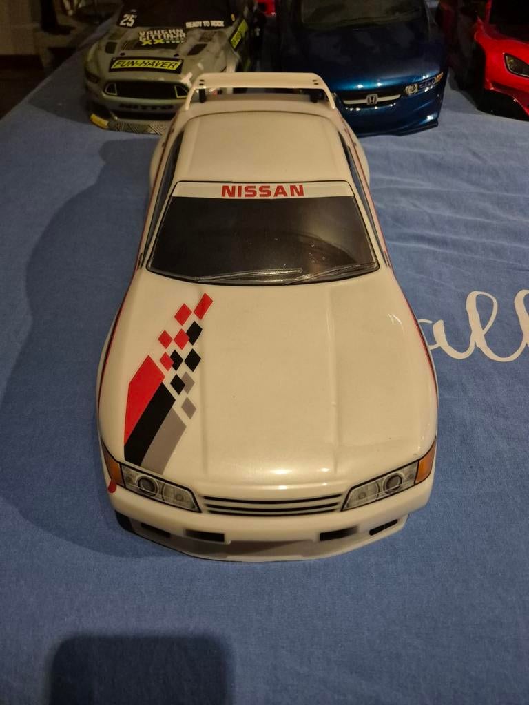 Body nissan gtr r32, Ophalen