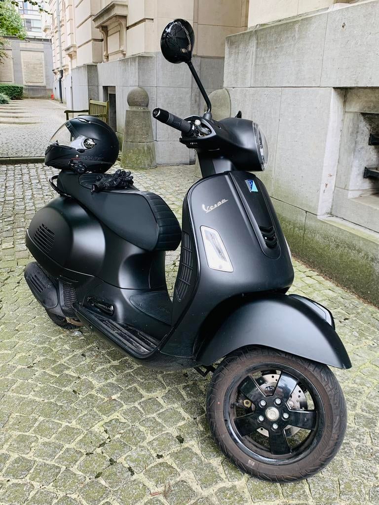 Vespa 125 gts série spécial notte, Autres modèles, 125 cm³, Classe B (45 km/h), Enlèvement
