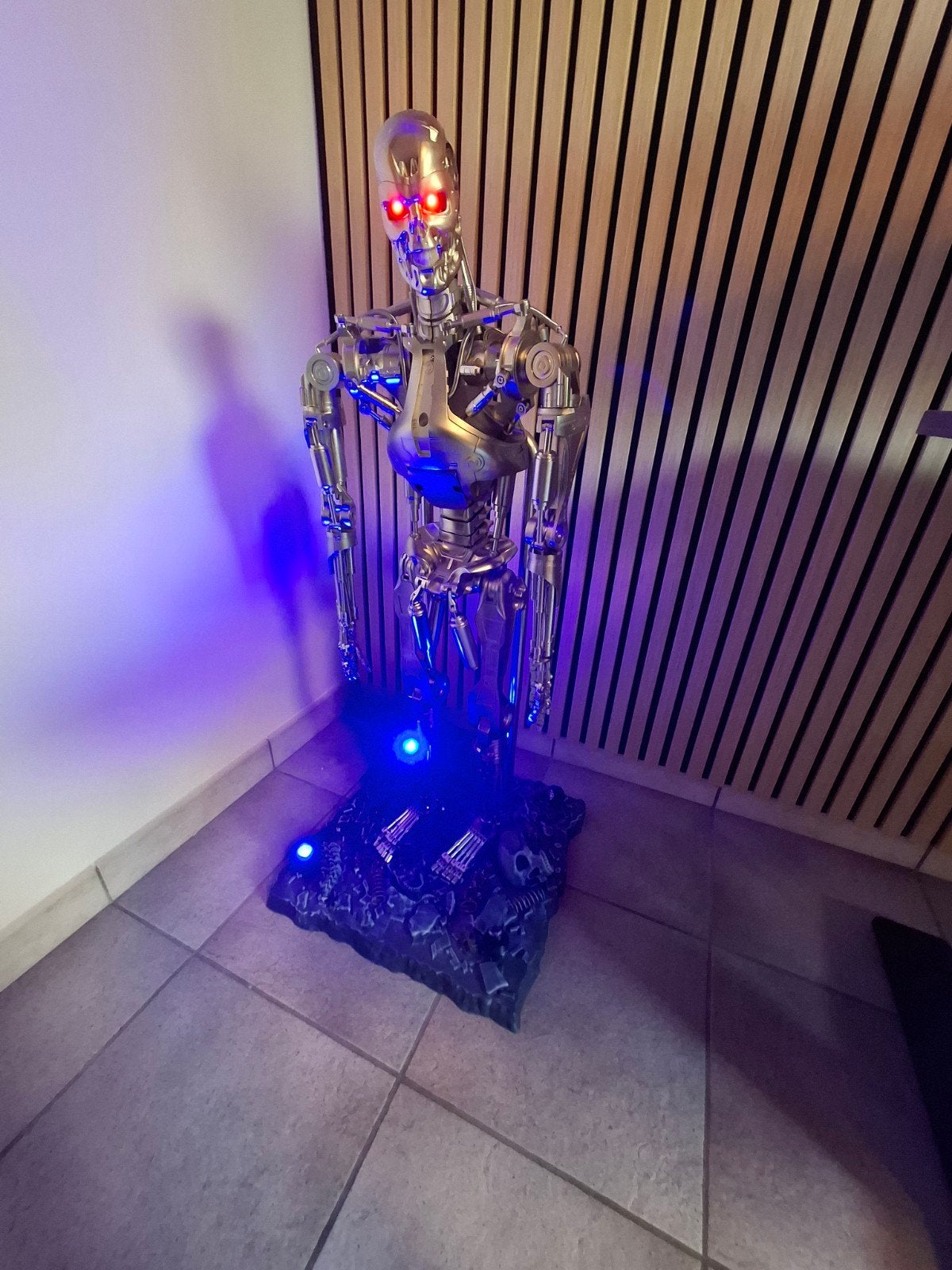 Terminator T-800 >90cm maquette métal et plastique, Enlèvement ou Envoi, Neuf, Fantasy