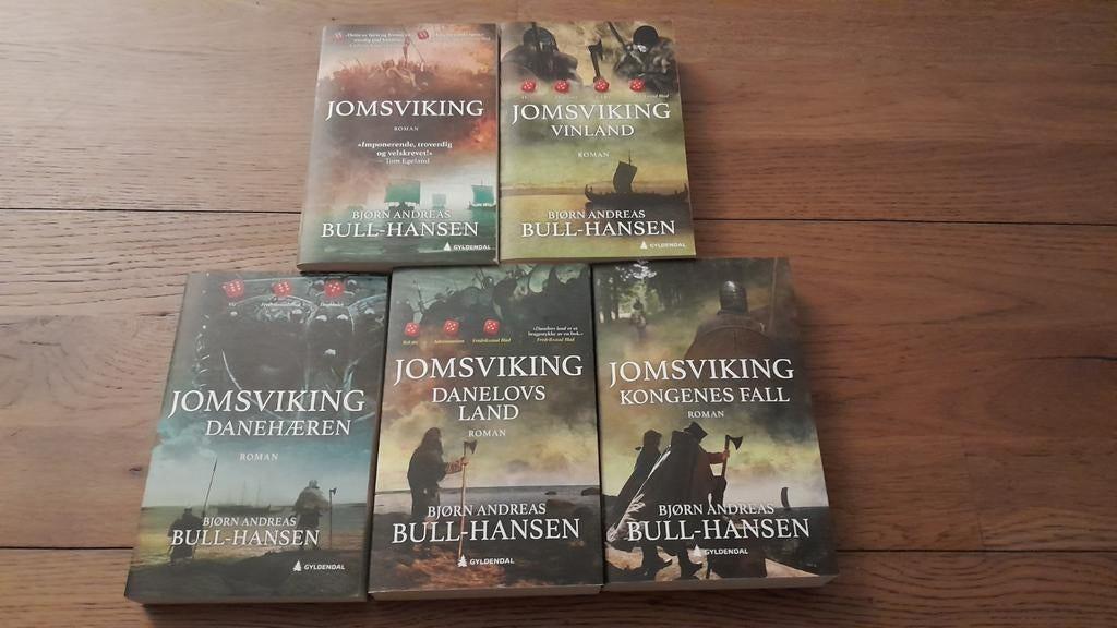 Jomsviking (Reeks van Bull-Hansen - PÅ NORSK!!), Boeken, Avontuur en Actie, Ophalen of Verzenden, Gelezen