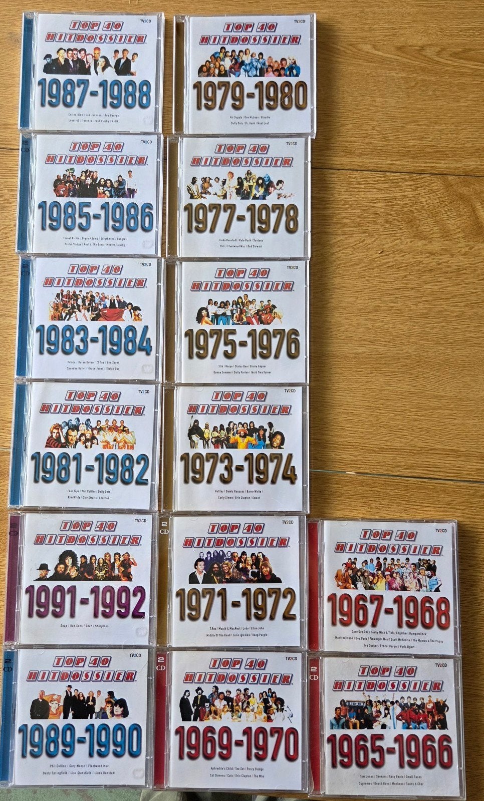lot cd's hitdossier.. van 1965 tot 1992, Huis en Inrichting, Ophalen of Verzenden