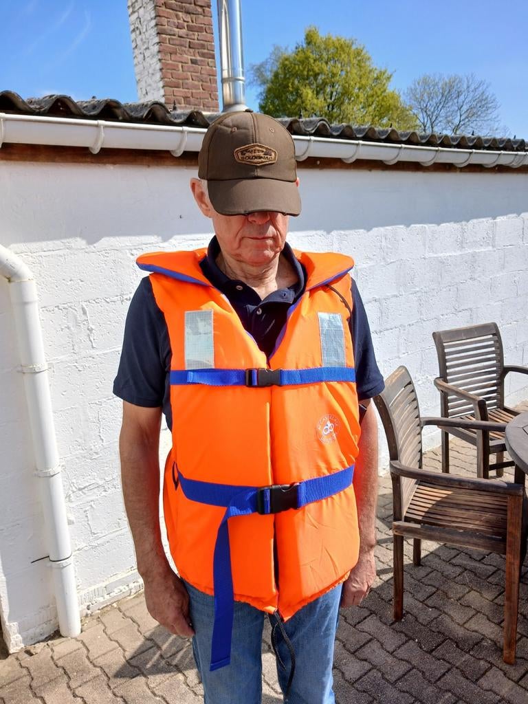 Gilet de sauvetage pour adultes,  enlèv à Eghezée ou Oupeye, Sports nautiques & Bateaux, Vêtements nautiques, Enlèvement