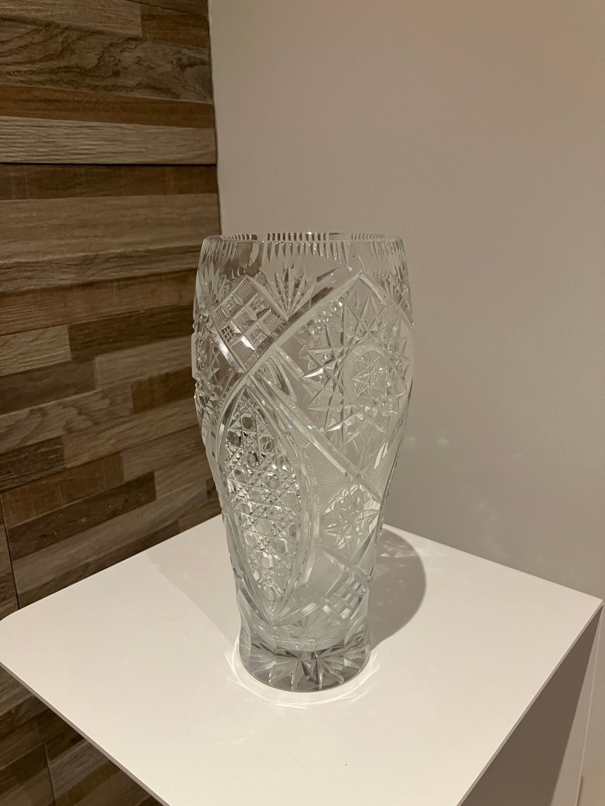 Vaas in kristal look, Huis en Inrichting, Ophalen of Verzenden, Zo goed als nieuw, Glas