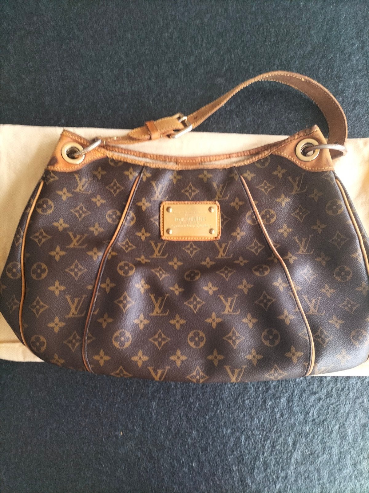 Louis Vuitton handtas, Handtassen en Accessoires, Ophalen of Verzenden, Gebruikt, Bruin, Handtas