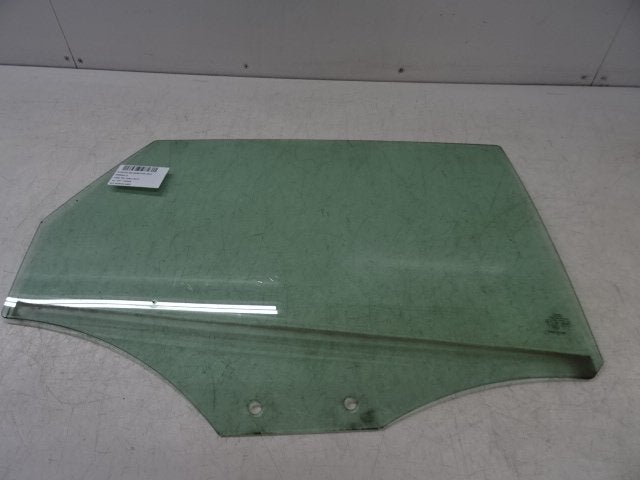 VITRE ARRIERE DROITE Audi A3 (8V1 / 8VK) (01-2012/10-2020), Auto-Union-Straße  1,
85057  Ingolstadt, DE, Info@audi.de, Audi, Utilisé