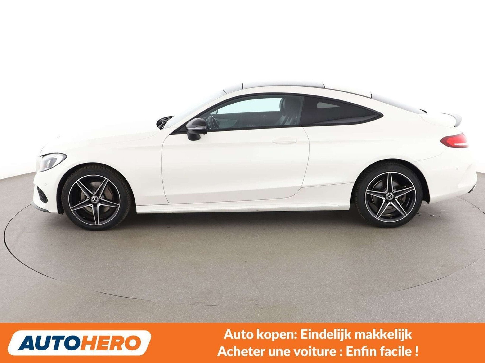 Mercedes-Benz C-Klasse 180 C 180 AMG Line (automatique), Autos, Cuir, Achat, Interruption de démarrage, 2 portes