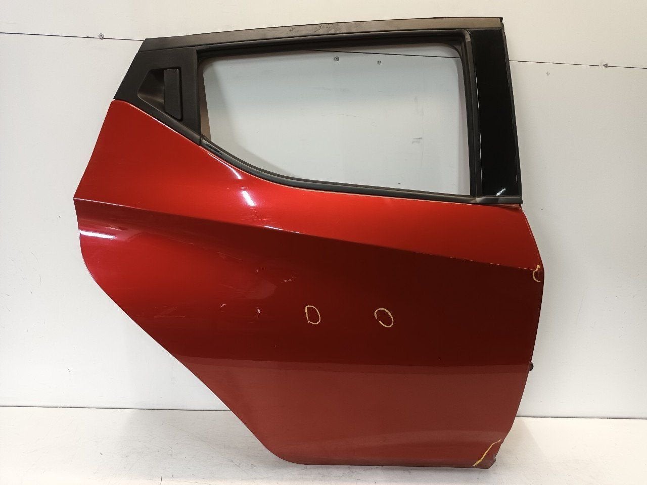 Portier rechts achter Nissan Micra, Auto-onderdelen, Onderdelen@venauto.nl, Van der Ven Autorecycling B.V., Gebruikt, Ettenseweg 76, 4706 PB Roosendaal, The Netherlands