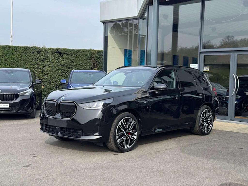 BMW X3 30e xDrive M Sport Pro / PANO / TRKHK / 360 / HUD, Automaat, Zwart, 4 cilinders, Zwart